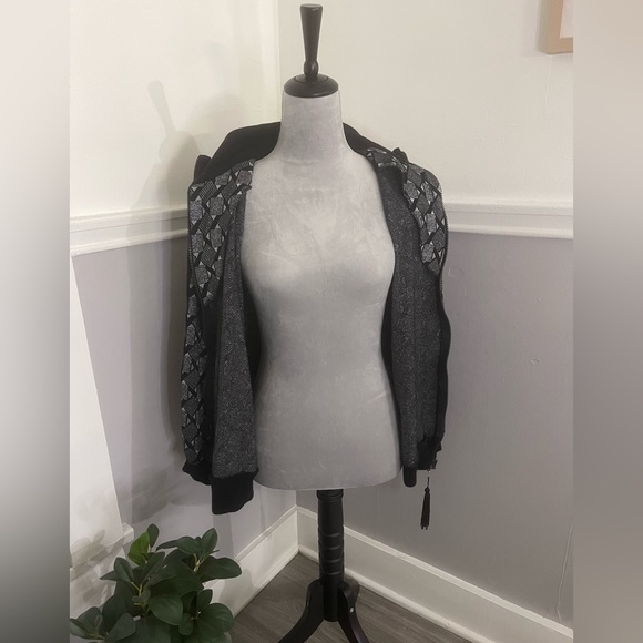 🔵5 For $15🔵 David Brown California Vintage Black Sparkly Zip Up Sweater - Picture 5 of 8